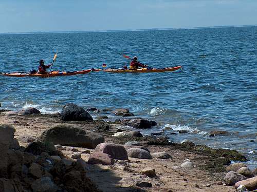 Sea-kayaking around Cape Reddevitz