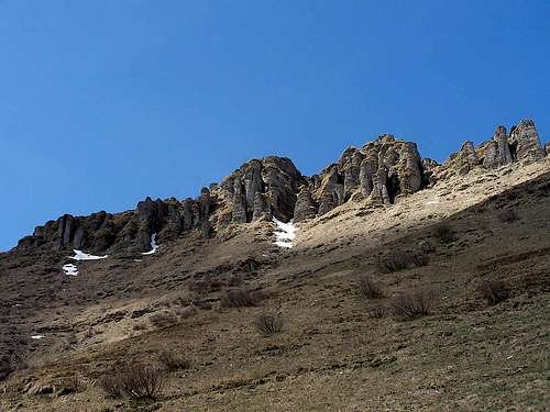 The rocky ridge of Baraghetto