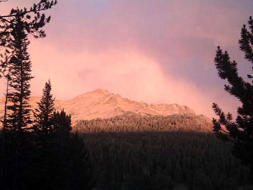 Alpenglow in the Wind River...