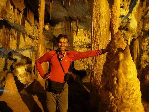 Katalekhor Cave 2010