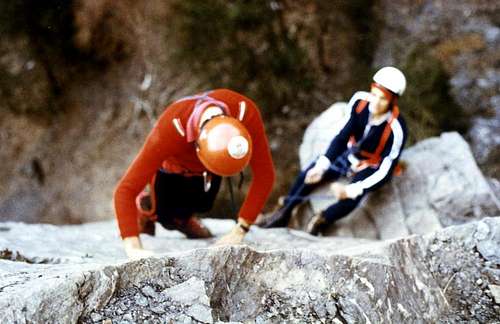 CHENAUX's on rocky plate up the cliff of 20 metres on 1978