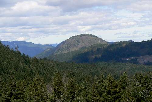 Mt Finlayson from Mt Wells