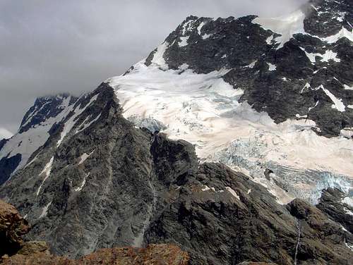 Hanging glacier