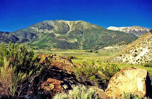 Red Mtn. and Little Round Valley