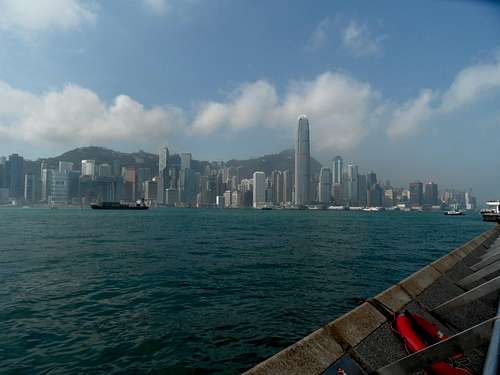 Hong Kong, view over to Victoria Peak from the walk of fame