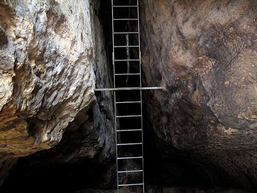 Metal ladder leading to the top rocks of Hinteres Raubschloss