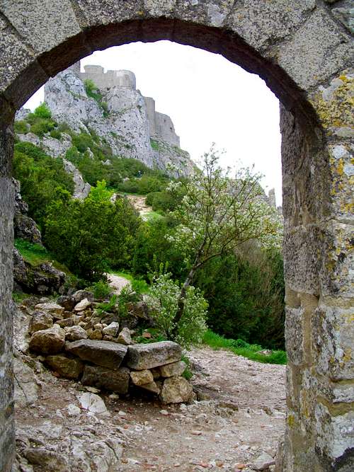 Peyrepertuse ruins (Corbières)