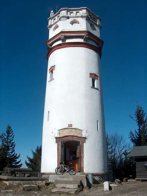 Outlook tower on Biskupia Kopa / Biskupská Kupa