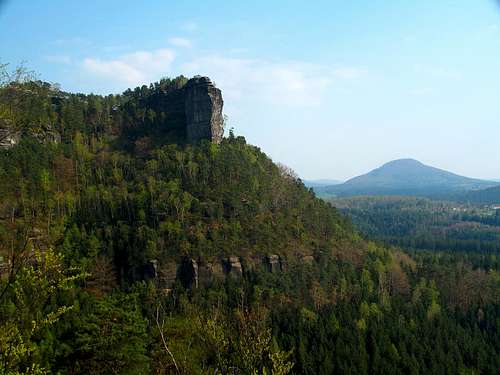View to Beckstein and Mount Ruzák from the Gabrielensteig trail