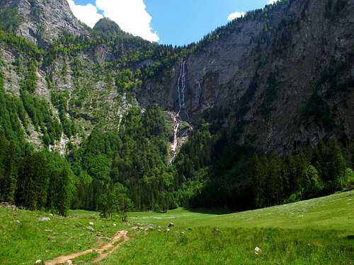 Fischunkel meadow and Röthbach waterfall