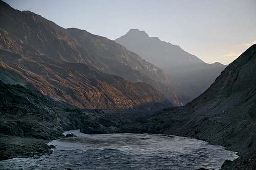 KKH along the Mighty Indus River