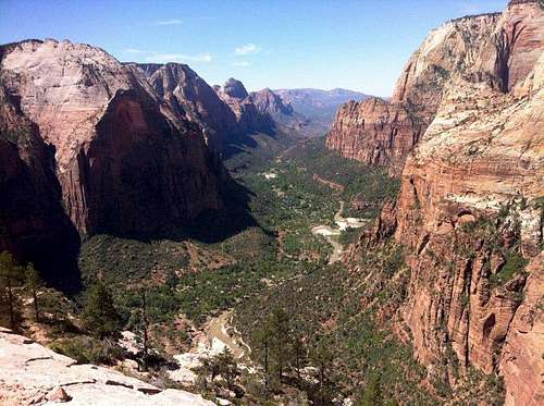 Views to the South from Angels Landing Zion