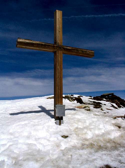 Summit cross of Sustenhorn