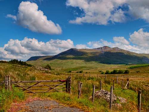 Arenig Fawr - From the A4212