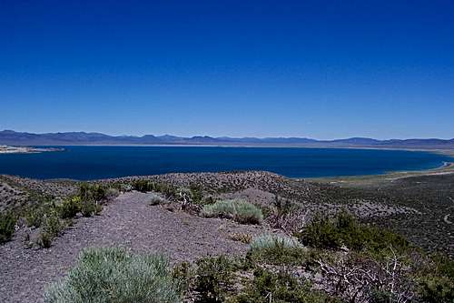Mono Lake seen from the Rim Trail