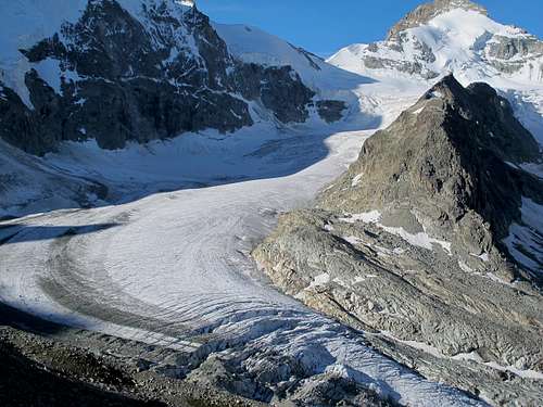 Glacier Durand and Roc Noir (3124m)