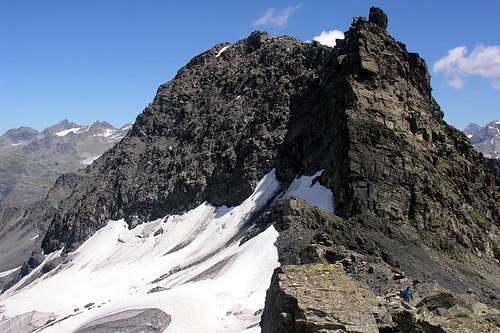 Western Fréduaz and Antesummit W-NW from the SE Crest 