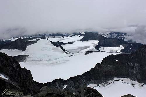 Icefields and rock - Jotunheimen