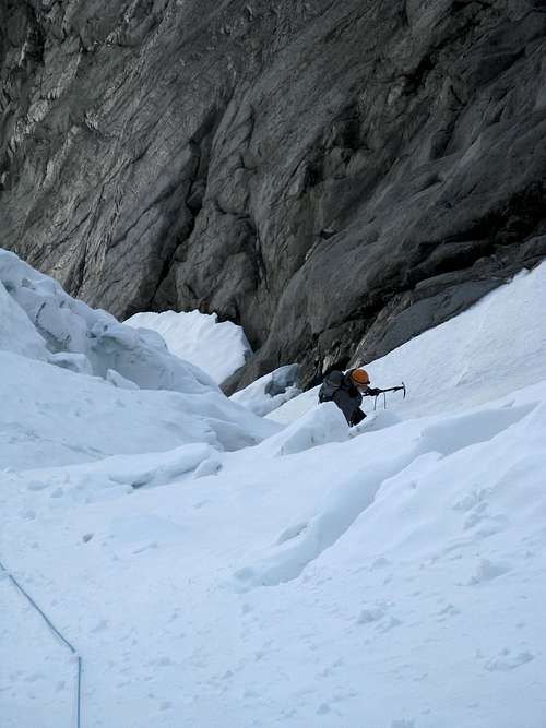 The bottom part of the glacier - skirting the ice-cliff to the left
