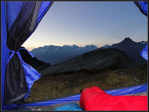 Morning view from the tent at Lunghin lake