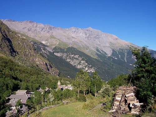 Ferrera (1460 m.)