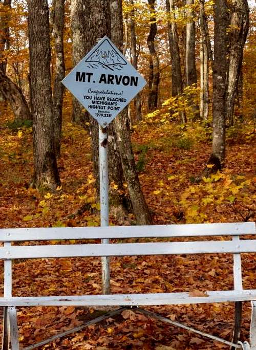 Mount Arvon -- The Summit Sign (2010)