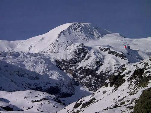 Gwächtenhorn with Tierbergli...