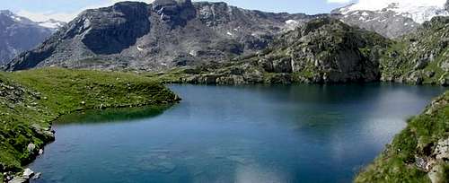 il lago di Fond (2438 m.)