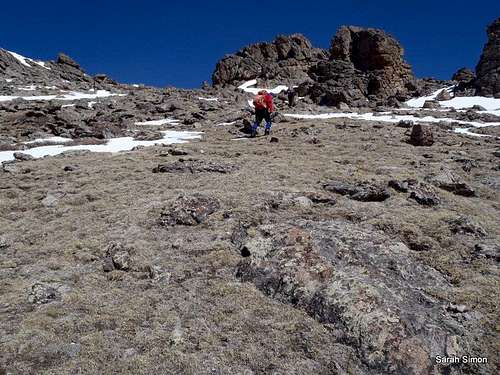 Pushing toward the summit plateau