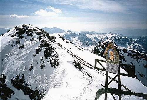 The summit of P.Redorta.