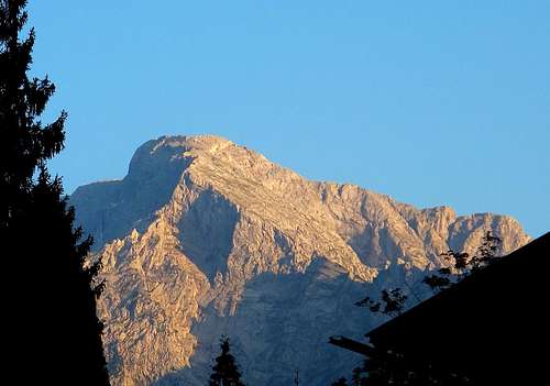 West face of Hoher Göll in the evening
