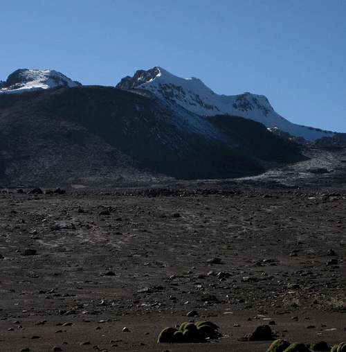 Nevado Huarancante in the morning