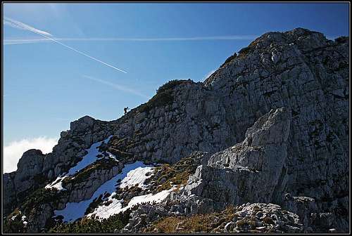 Ascending by the E ridge of Kladivo