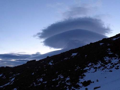 Lenticular Cloud above North/East of Mt Shasta