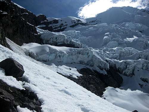 The icefall on Ausangate, below high camp