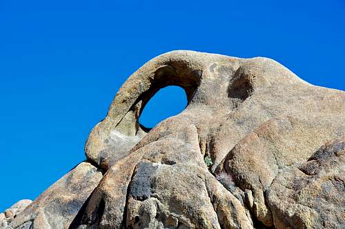 Another natural window in The Alabama Hills