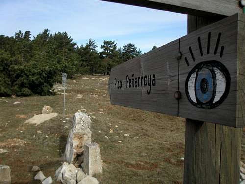 Signpost at the Collado de Imagen