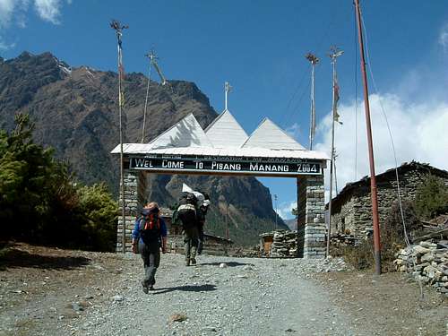Nepal Annapurna Trail - Pisang village gate