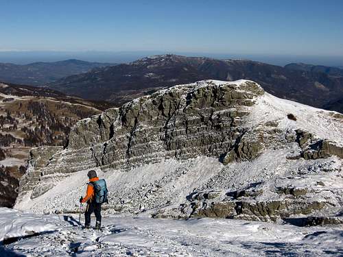 Rocca Pianaccia seen from Sillara summit
