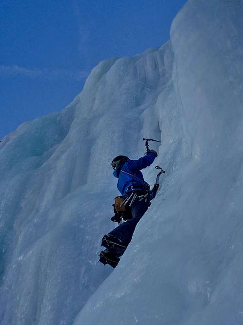 Ice climbing - Twid on the final pitch of Cascade de Bonatchiesse
