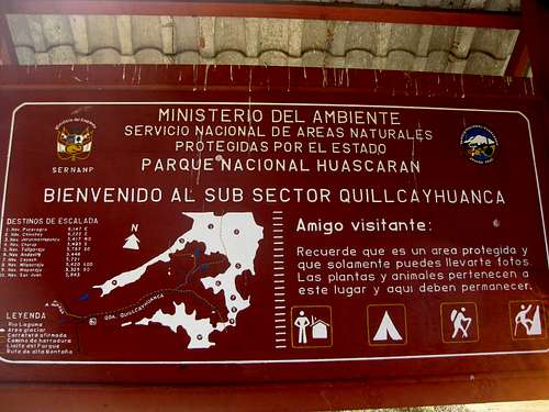 Quebrada Quilcayhuanca trailhead sign