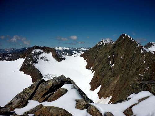 Schneespitze/Monte della Neve, view towards Grublferner and Vedretta Pendente