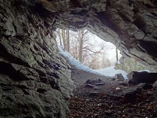 Small cave on the red educative trail near Lądek-Zdrój