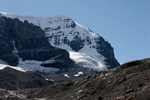 Hike to Toe of Athabasca Glacier 
