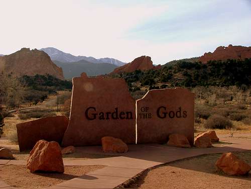 Garden Of The Gods Entrance.