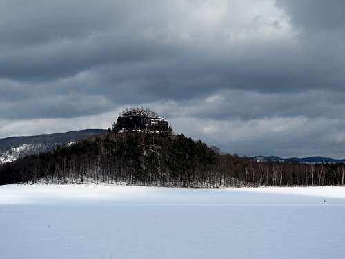The Zirkelstein in winter