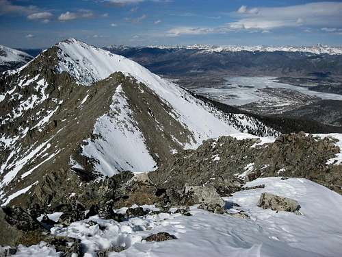 View of the gnarly Peak 4 – Peak 2 ridge