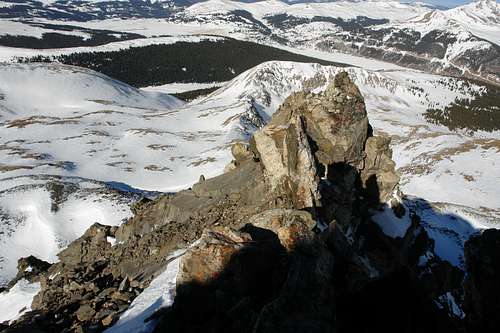 The lower towers and slab traverse section