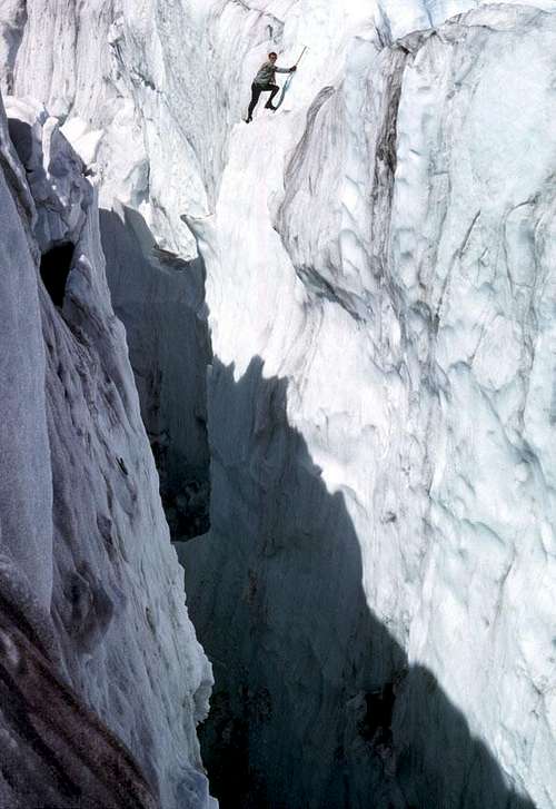 Athabaska Glacier Headwall in Crevasse 02