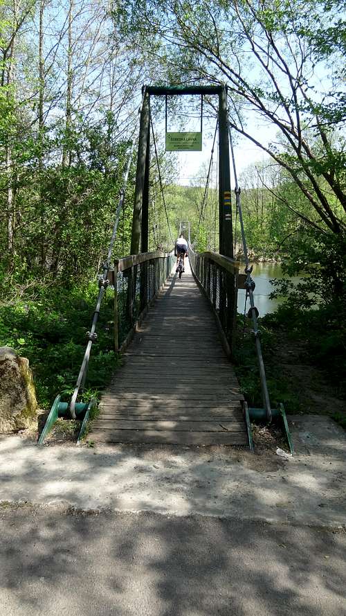 The footbridge over the Dyje river near Šobes